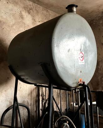 Cisterna Diesel Fabiani 8 HL