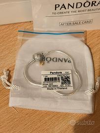 Bracciale Pandora Chiusura A Cuore Con Pendente