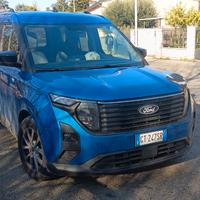 Ford tourneo
