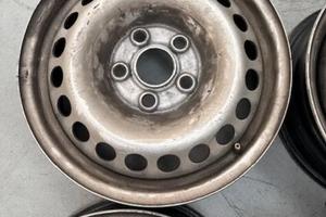 gomme e cerchi Volkswagen caravelle e Transporter 