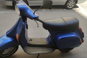 Vespa HP4