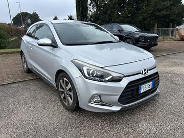 Hyundai i20 Coupé 1.2 3 porte Sport Euro6 INCIDENT
