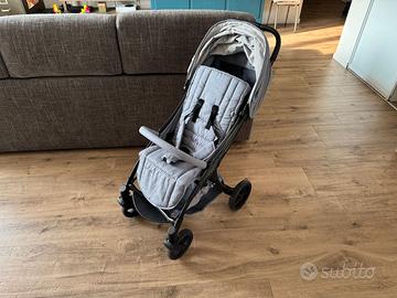 Passeggino leggero Mast M2x
