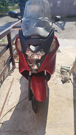 Honda Silver Wing 400 bicilindrico