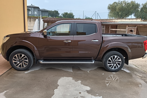Nissan Navara NP300