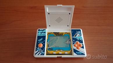Casio Space Attacker videogioco portatile