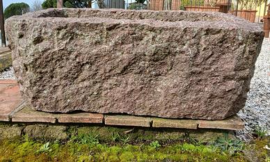 coppia vasi in pietra