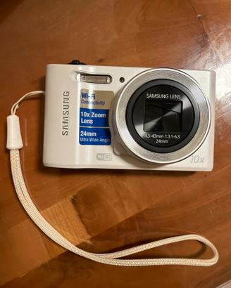 Samsung WB30F Bianca - come new + astuccio e cavo