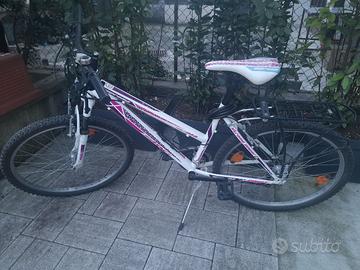 Bicicletta ragazza