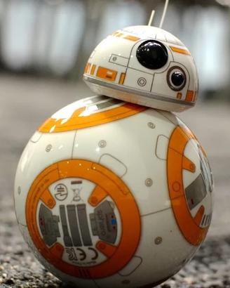 BD 8 e Darth Vader