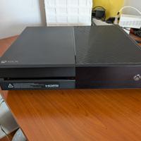 Xbox one, 2 controller e 3 giochi