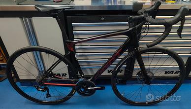 BICI CORSA GIANT DEFY DISCO CARBONIO SHIMANO USATO