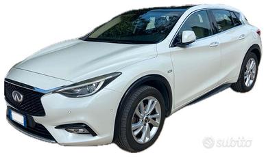 Infiniti QX30 2.2 diesel DCT AWD Luxe Tech