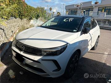 Opel Grandland 1.5 TD AT8 Ultimate