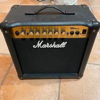 Amplificatore Marshall MG15CDR