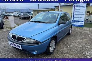 LANCIA Y 1.2i 16V LS CAMBIO AUTOMATICO