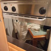 Forno, lavastoviglie e cappa