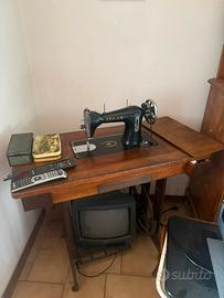 Macchina da cucine vintage  ideal con mobilino