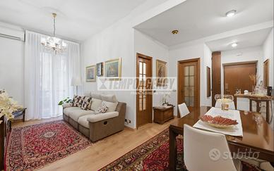 Ampio trilocale con box