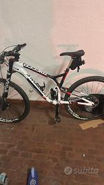 Bicicletta Cannondale