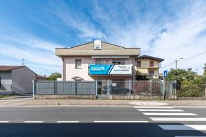 Capannone/laboratorio