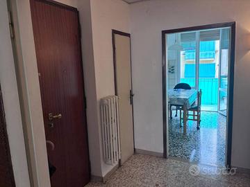 Appartamento di 88 m² con 4 locali e box auto a Fi