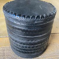 Pouf design style pneumatici