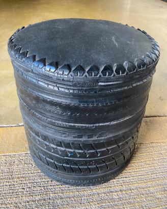 Pouf design style pneumatici