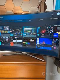 Televisore curvo 49” full hd