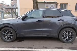 Lexsus LBX very COOL