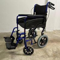 Carrozzina disabili con cintura  INVACARE