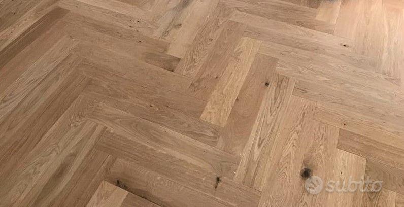 Subito - Home Restyling Milano - Parquet rovere tradizionale stock ...