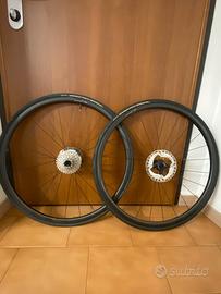 DT Swiss PRC 1100 Dicut Mon Chasseral DB 24 Carbon