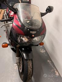 Honda Cbr 900 sc28