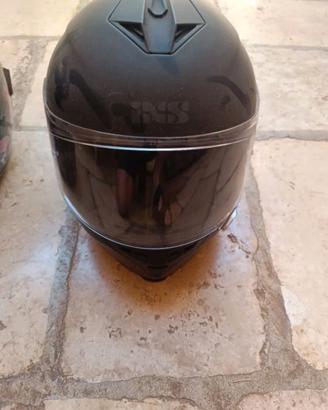 Caschi moto pari al nuovo