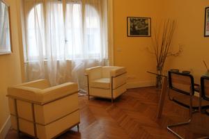 Elegante studio condiviso per psicolog