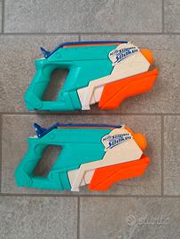 set di 2 pistole Nerf Super Soaker ad ACQUA