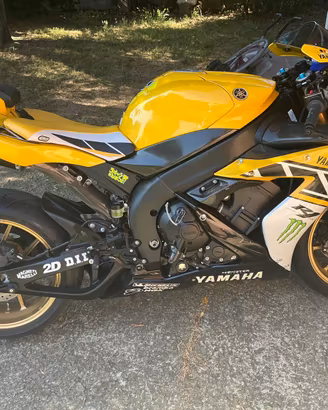 Yamaha R1 laguna Secca
