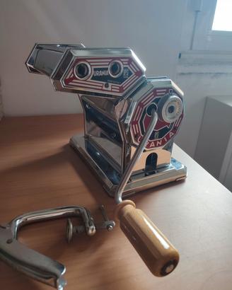 Macchina per pasta vintage URANIA mod. 150