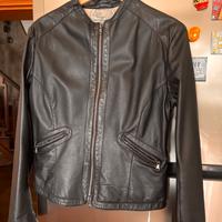 Giacchetto corto in vera pelle nero donna