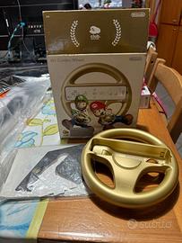 Nintendo Club Wii Golden Wheel + 2 Wheel