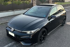 Golf 8.5 R-Line 2.0 150cv