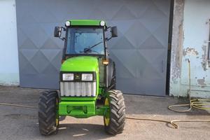 Trattore John Deere 5510