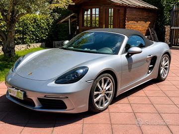 PORSCHE 718 BOXSTER 2.0 PDK 300 CV – 30.000 KM