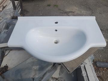 LAVABO  IN CERAMICA 