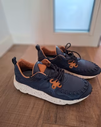 Sneakers Flower Mountain,  come nuove