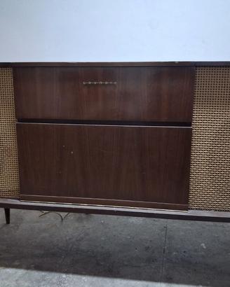 Mobile Radio Vintage GRUNDIG Anni '60 – Design Mid
