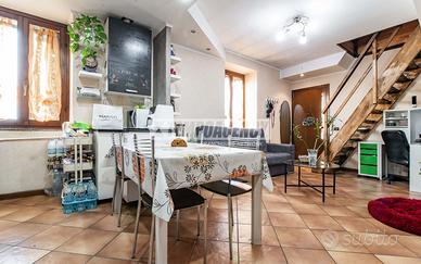 Trilocale moderno a Turate