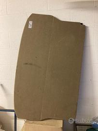 Cappelliera baule posteriore