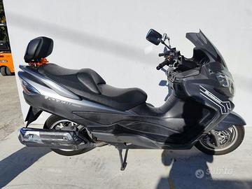 Suzuki AN Burgman 400